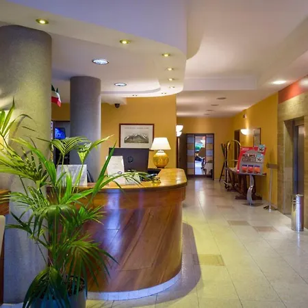 Szálloda Des Alpes 3*