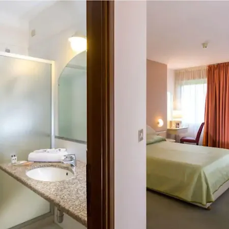 Des Alpes 3* Rosta