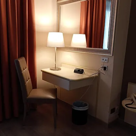 Hotell Des Alpes Rosta
