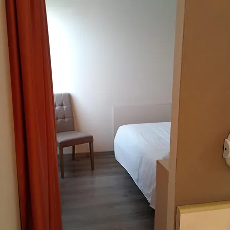 Des Alpes 3* Rosta