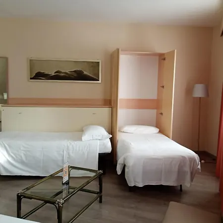 Des Alpes Hotel Rosta