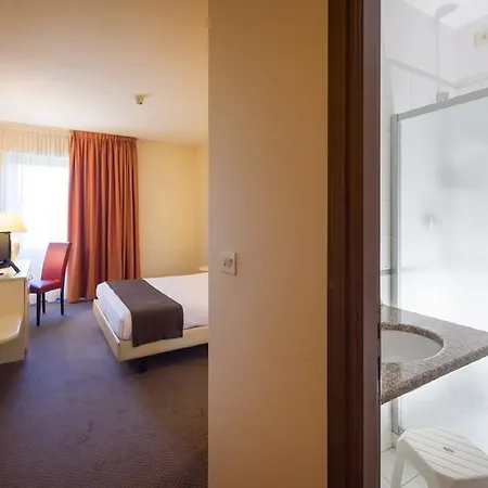 Des Alpes Hotell Rosta