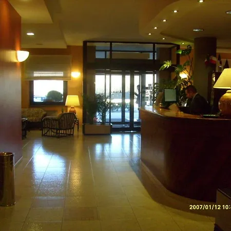 Des Alpes Hotell