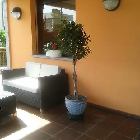 Hotell Des Alpes Rosta