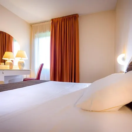 Szálloda Des Alpes Rosta