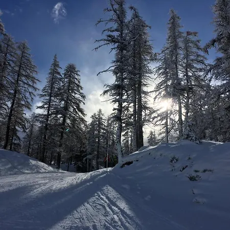 Des Alpes Szálloda 3*