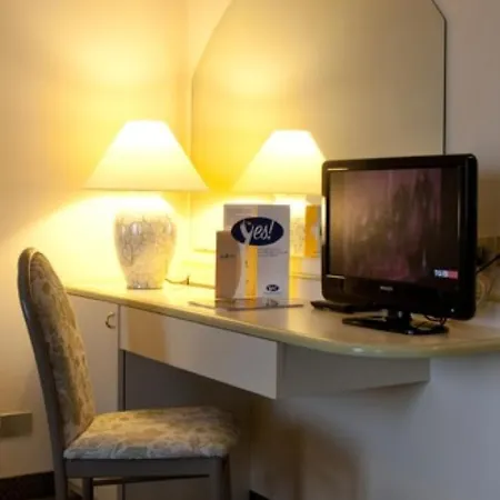 德阿培丝酒店 酒店 罗斯塔