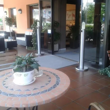 Szálloda Des Alpes 3*