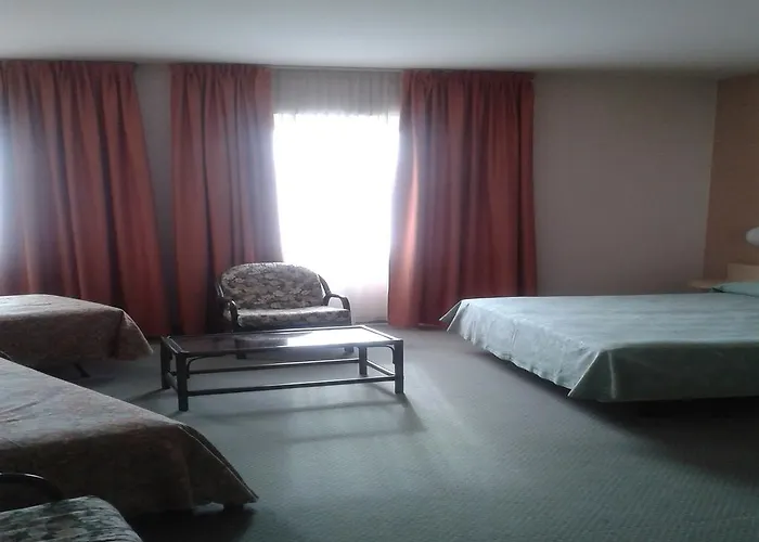 Des Alpes Hotel 3*
