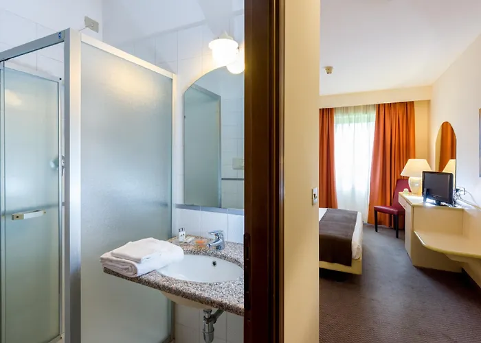 Hotel Des Alpes 3*