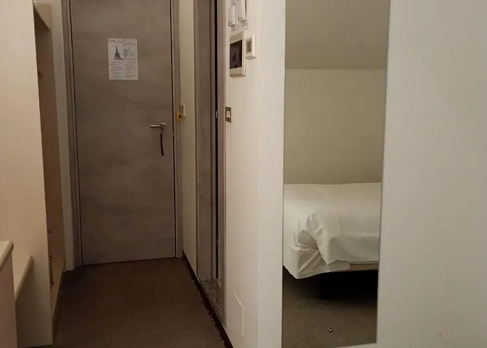 Des Alpes Hotel 3*